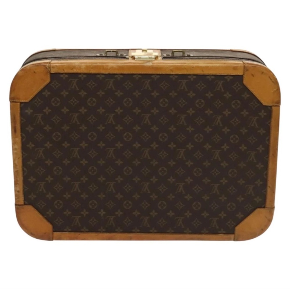 Louis Vuitton Brown and Tan Monogram Travel Case. PRE-OWNED.